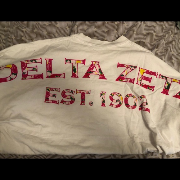 Lilly Pulitzer Tops - Delta zeta spirit jersey - Lilly Pulitzer